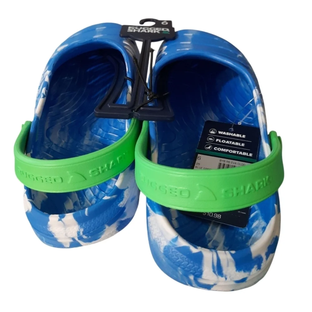 NWT SHARK Light Blue and Green Kids Clogs SIZE 5